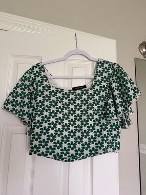 Sugarlips green and white floral ruffle sleeve square neck crop top